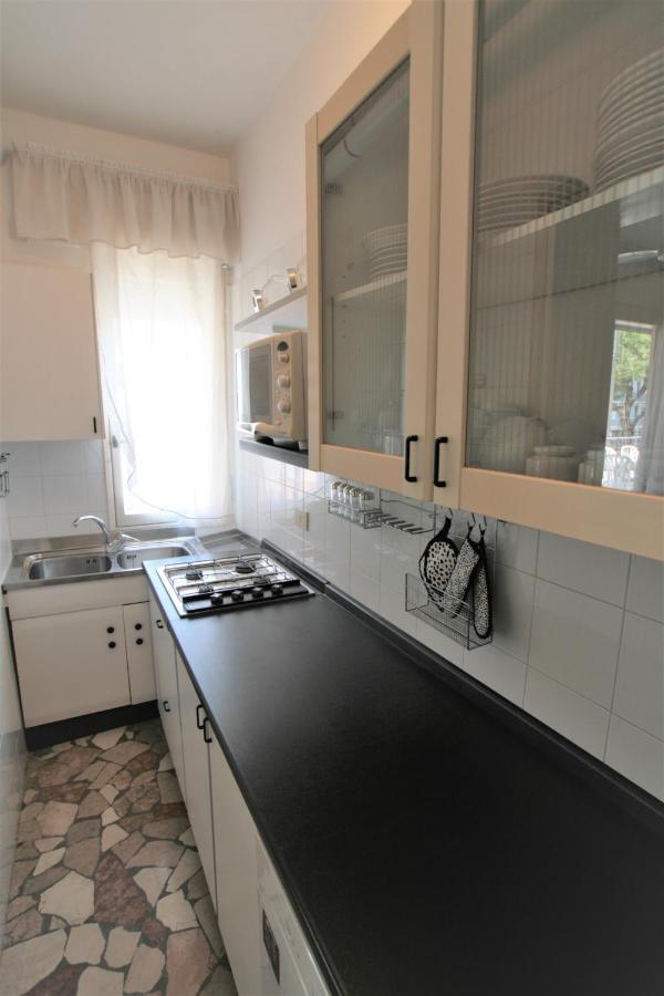 Flavia Apartment ลิโดดิเยโซโล ภายนอก รูปภาพ